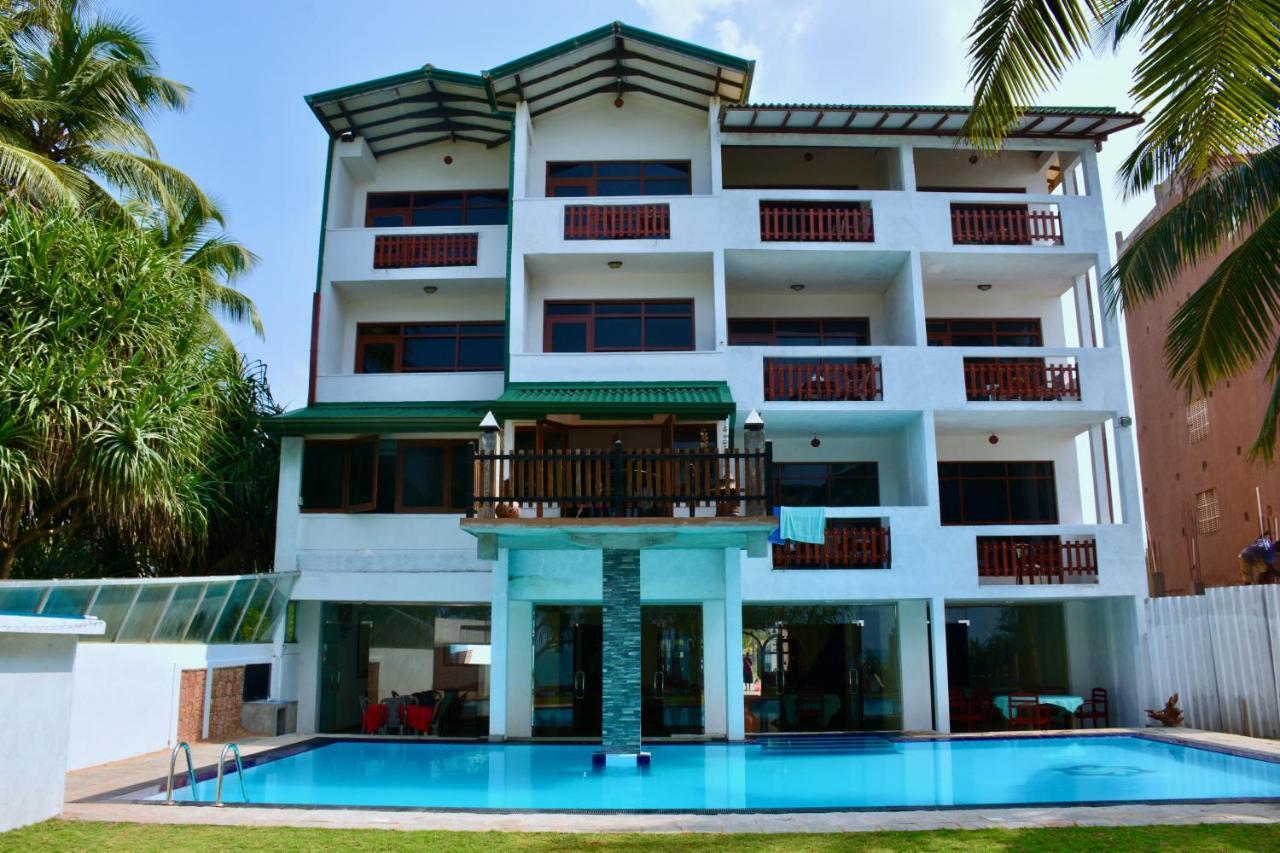 Southern Star Hotel Bentota Exterior photo