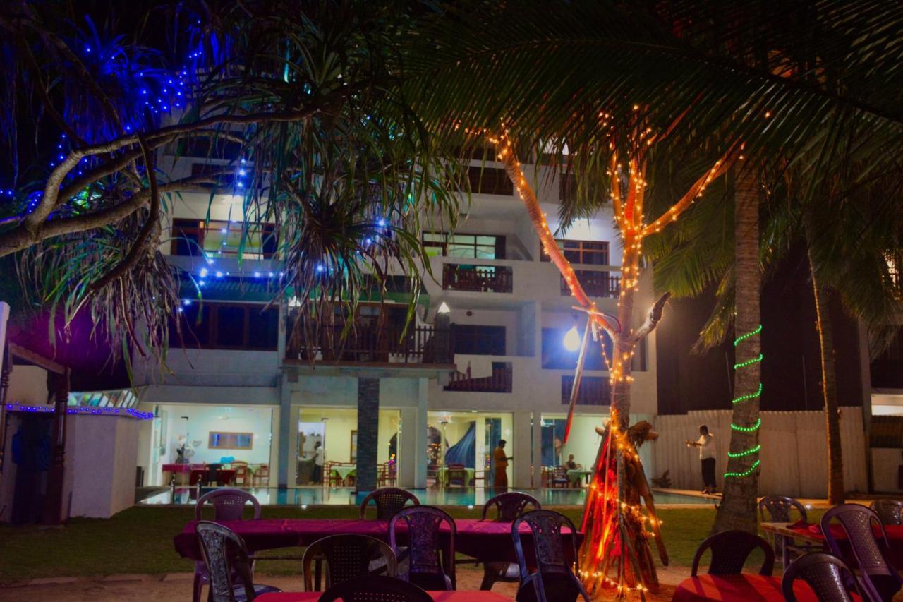Southern Star Hotel Bentota Exterior photo